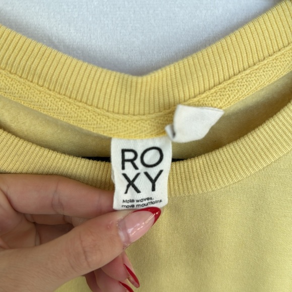 Billabong and Roxy Crewneck Set - Picture 6 of 9